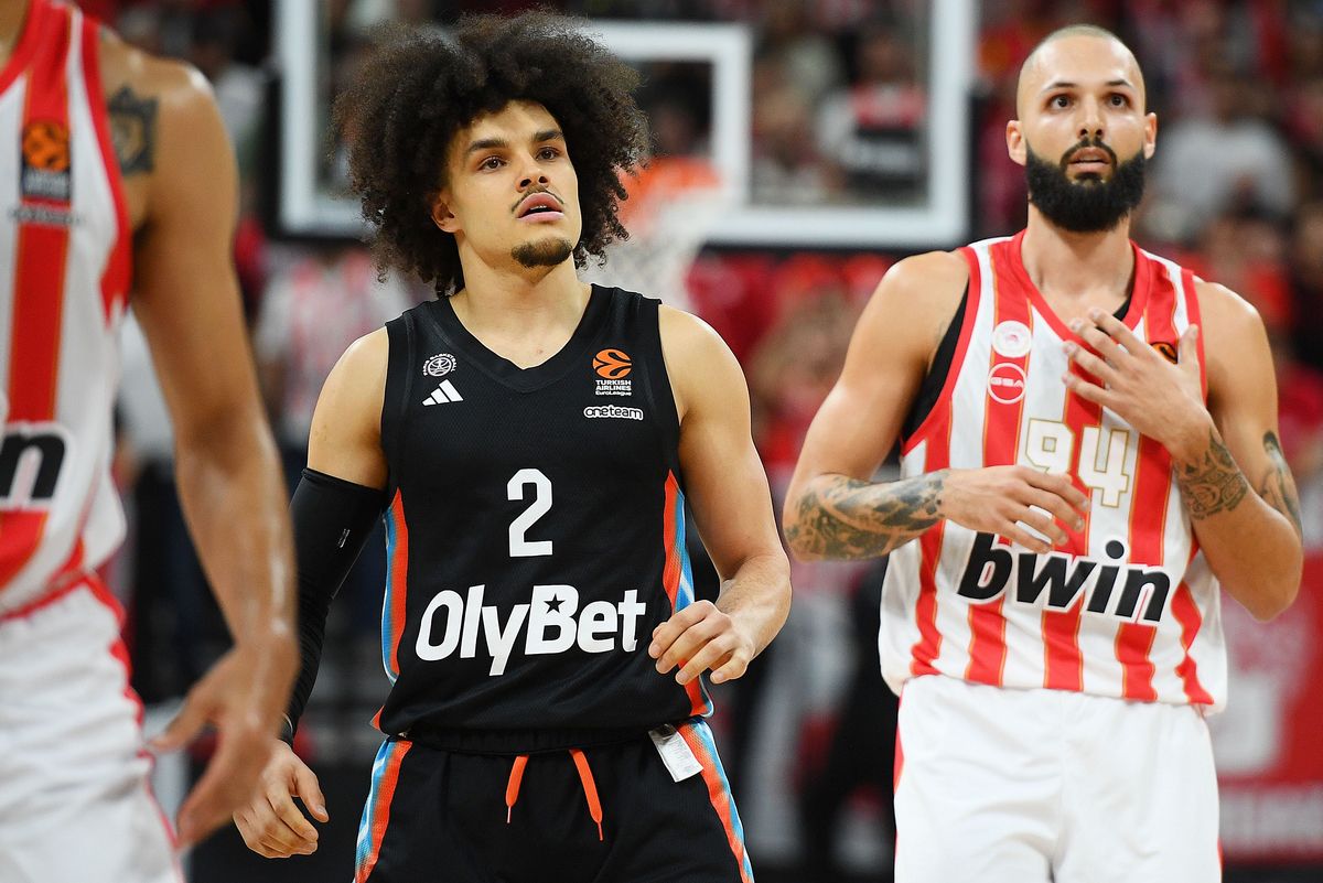 Xίφι: «Ο Βεζένκοφ είναι εντυπωσιακός παίκτης»