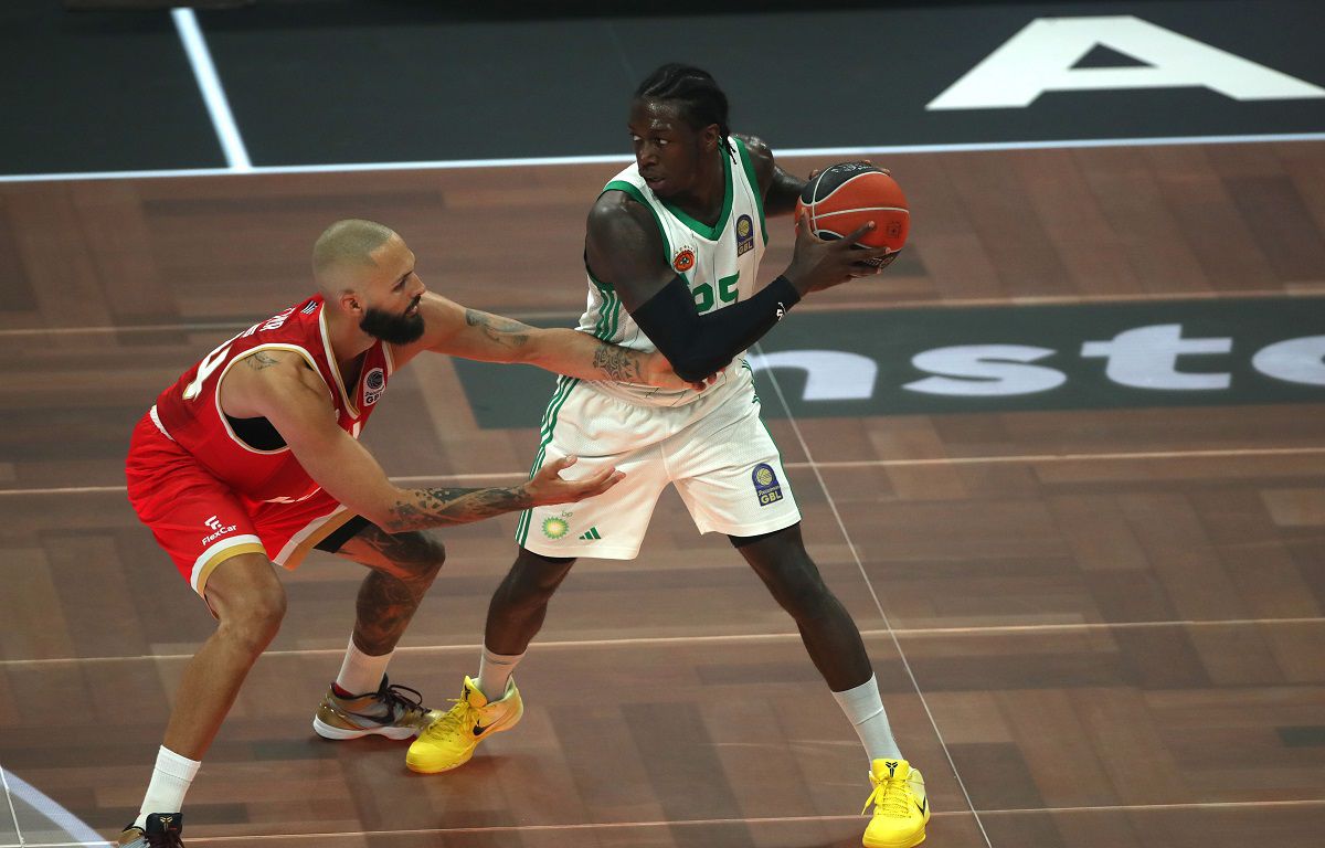 Ναν και Φουρνιέ στην Euroleague