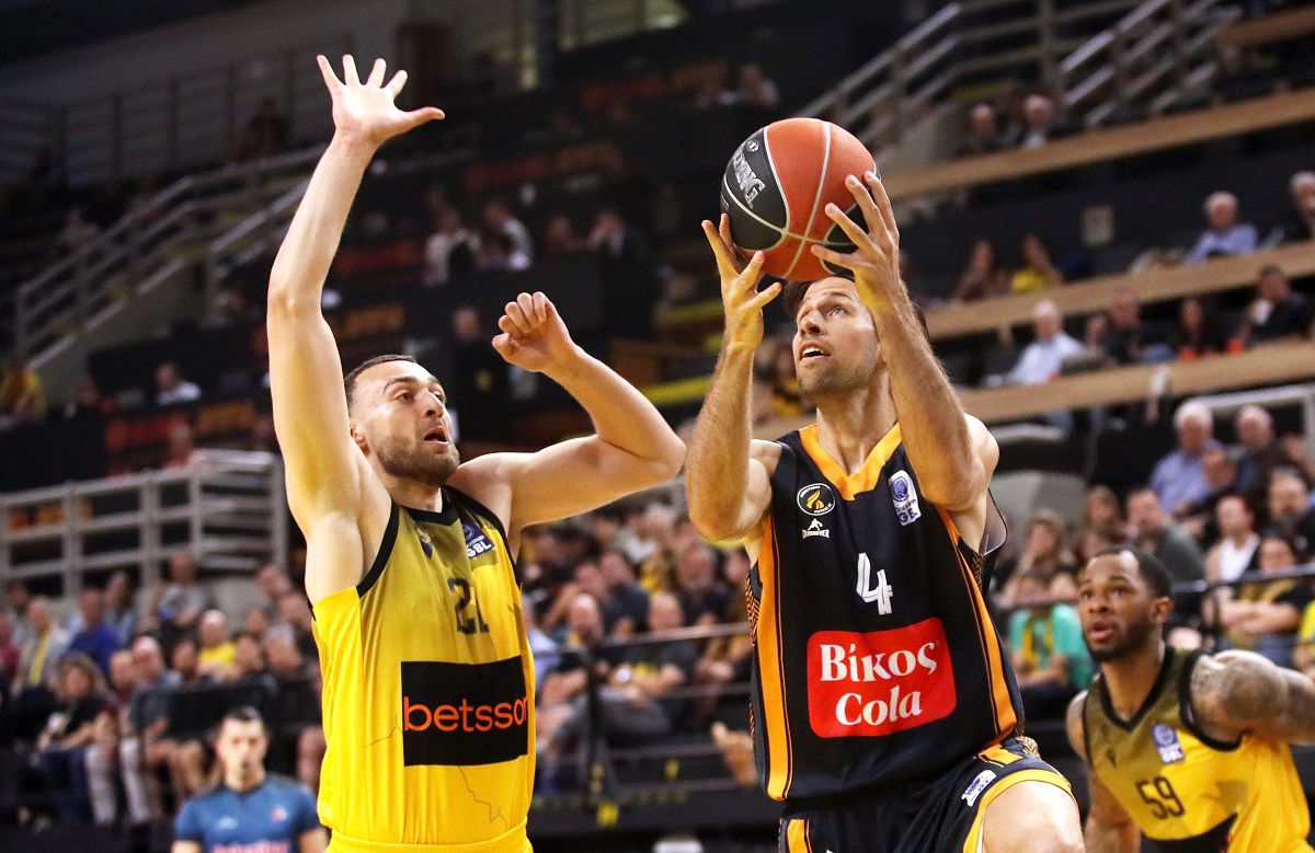 Ο Μιχάλης Λούντζης αποτελεί προτεραιότητα για τον Σάκοτα στην ΑΕΚ