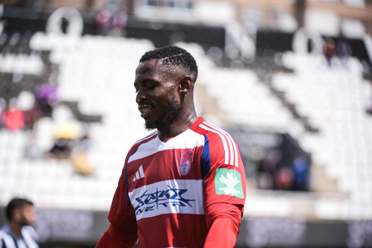 Χάλασε του Χόνγκλα, πάει για άλλα ο Άρης