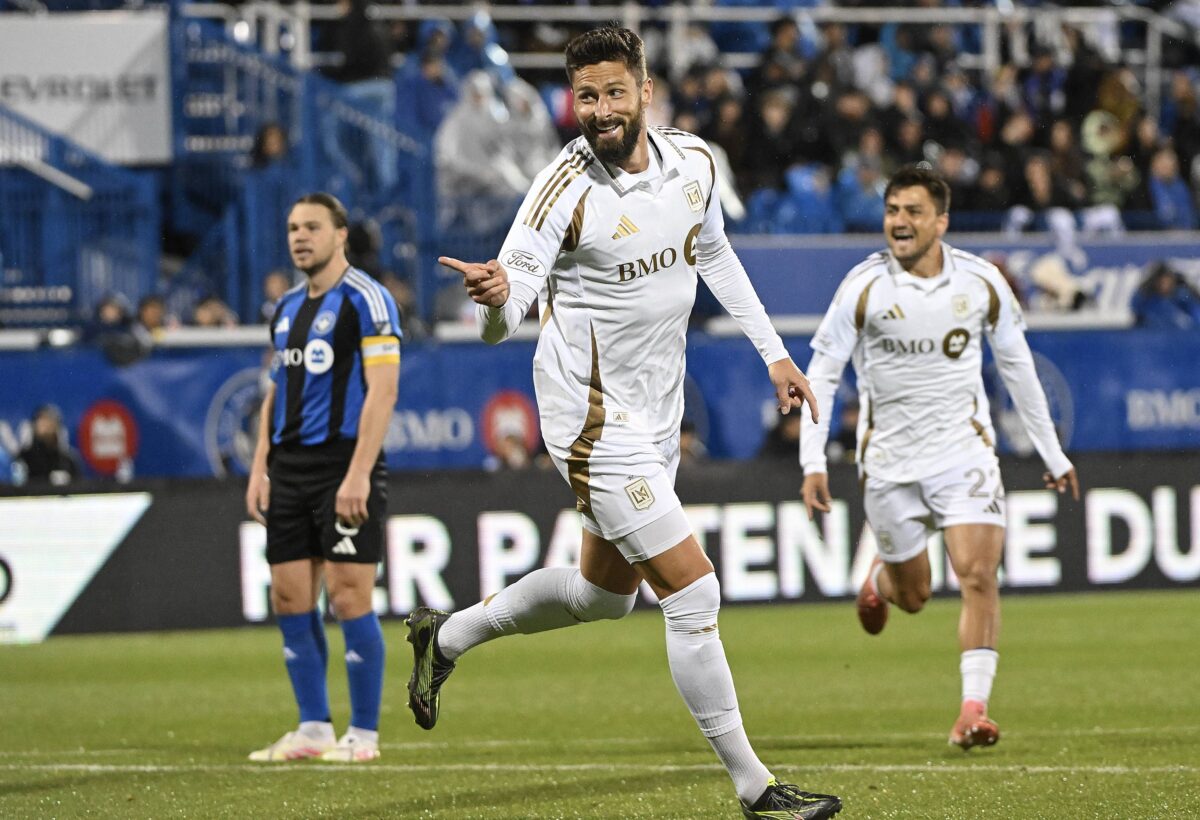 Ο Ζιρού με την Los Angeles FC στο Παγκόσμιο Συλλόγων