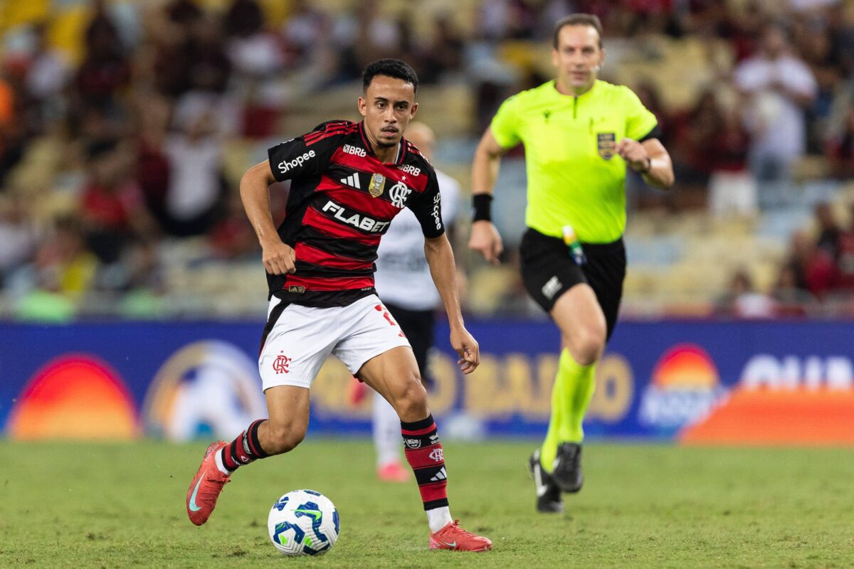 «Ο Ολυμπιακός παρακολουθεί τον Ματέους Γκονσάλβες της Φλαμένγκο»