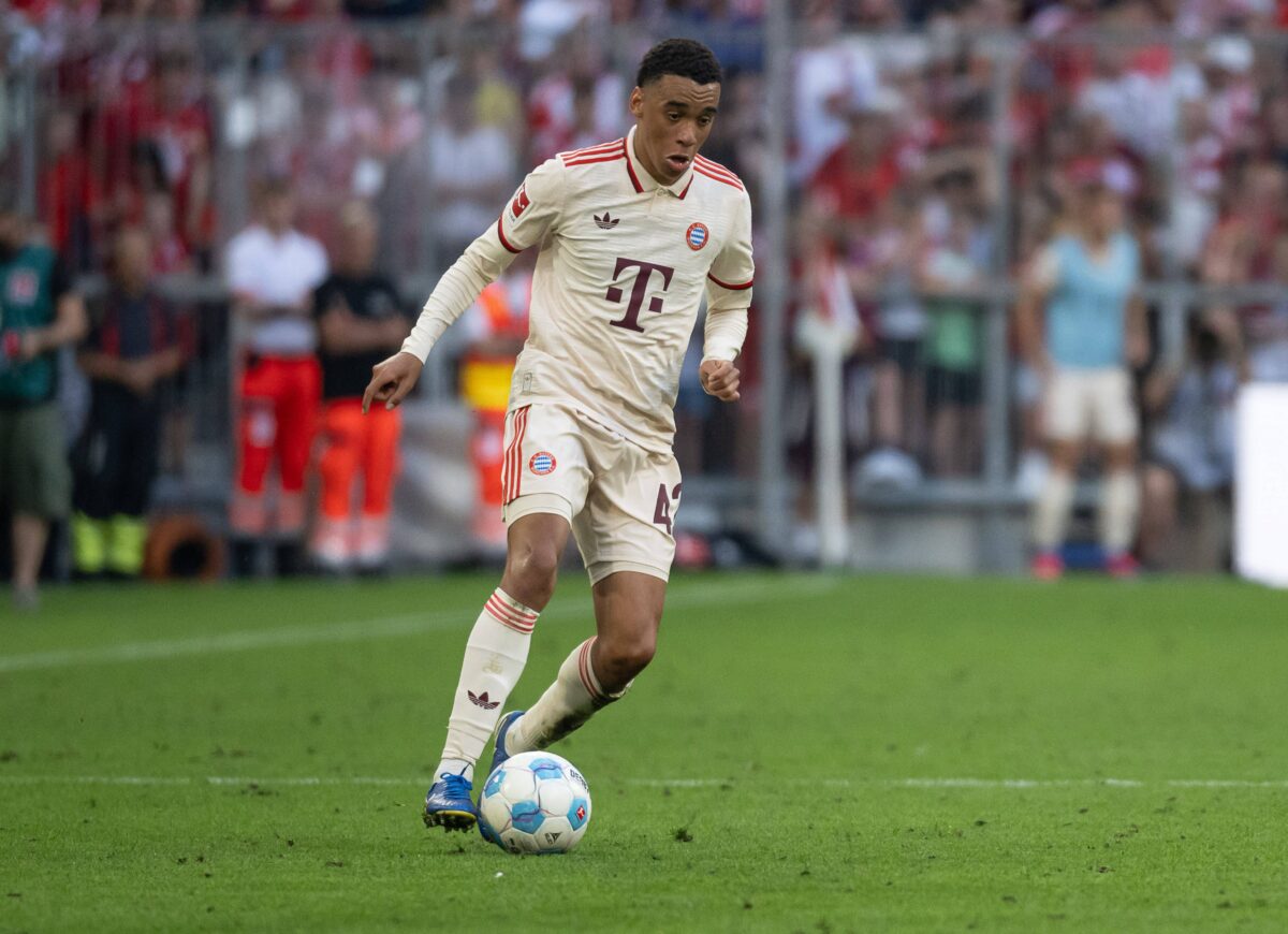 Επιβεβαιώθηκαν οι φόβοι για Μουσιάλα: Κάταγμα περόνης και εξάρθρωση αστραγάλου