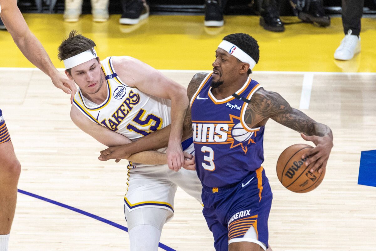 Προς Κλίπερς ο Μπράντλεϊ Μπιλ