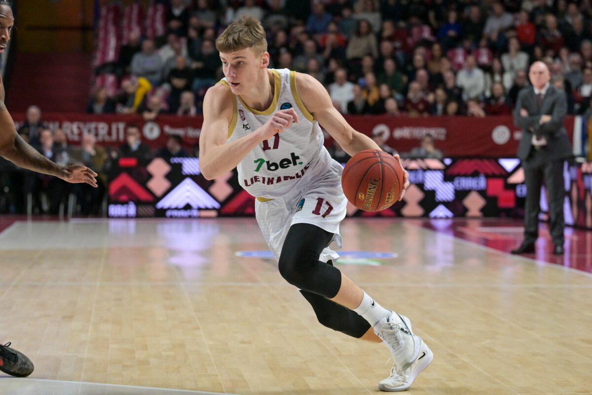 Επιστροφή του Ρουμπσταβίτσιους στη Ζάλγκιρις