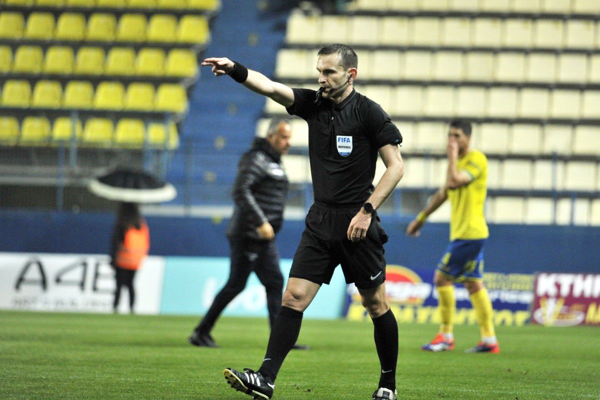 Τρεις Έλληνες διαιτητές στους αγώνες του Conference League