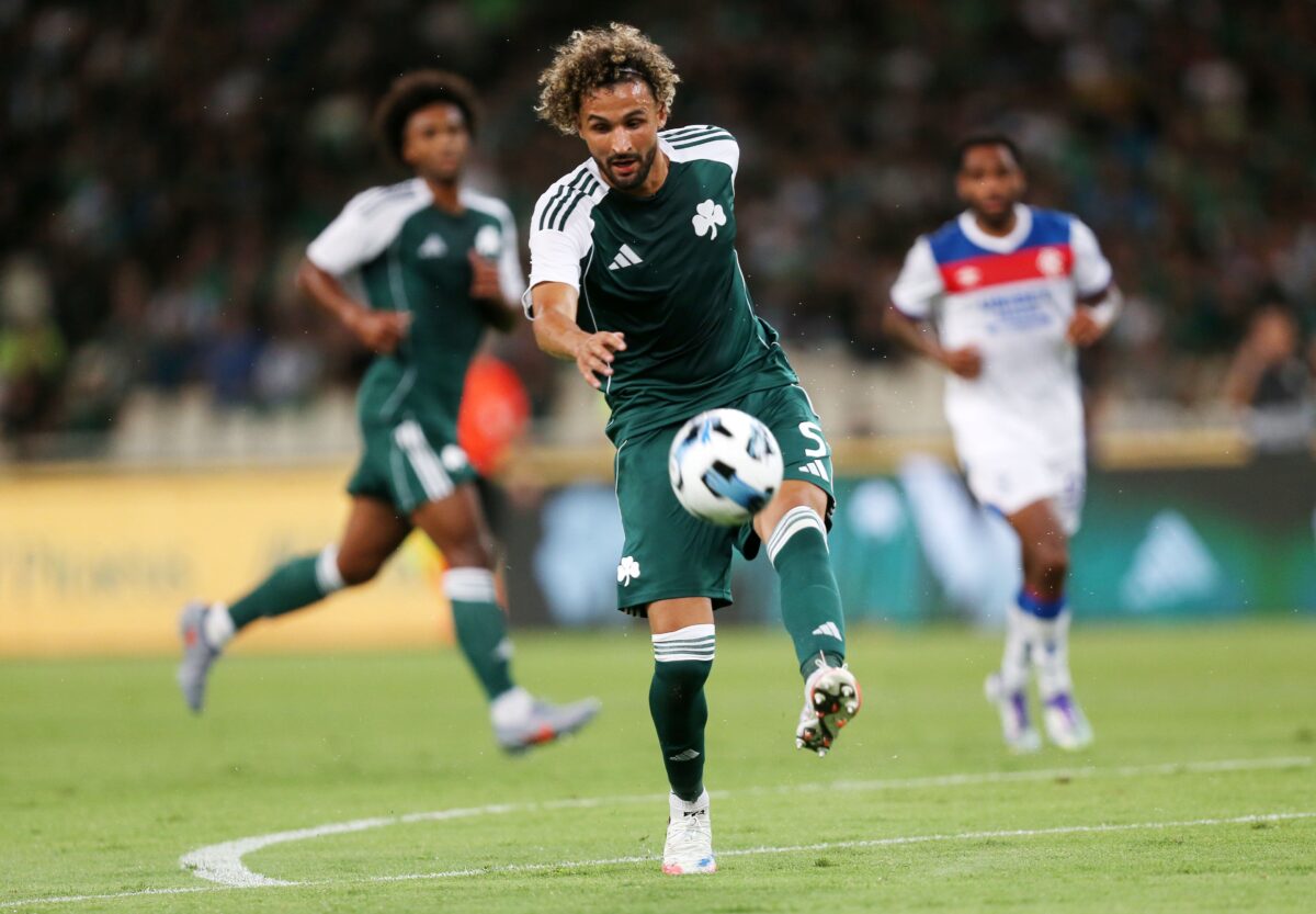 7-1 τελικές υπέρ του Παναθηναϊκού στο 30′, 6-1 τα κόρνερ αλλά 0-0