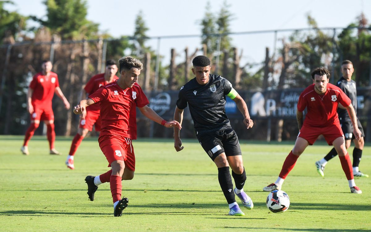 Ο Πανσερραϊκός φουλάρει για τρεις μεταγραφές