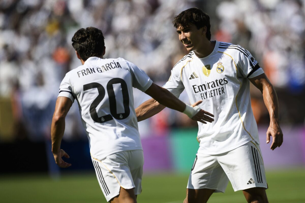 Οι δύο Γκαρθία, το… κερασάκι του Εμπαπέ και ο Κουρτουά έστειλαν τη Ρεάλ στους «4» και την Ντόρτμουντ σπίτι της