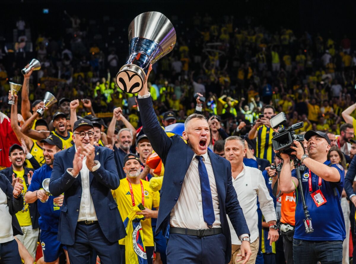 Η Φενέρμπαχτσε είτε θα επανεφεύρει τον εαυτό της ή θα… πεθάνει!