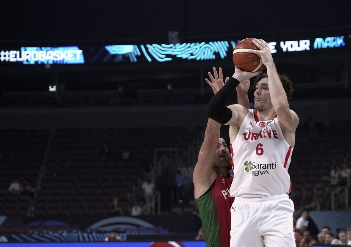 Η Τουρκία κέρδισε εύκολα την Πορτογαλία και προκρίθηκε στην επόμενη φάση