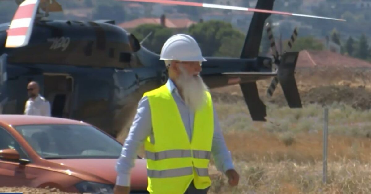 Στη Θέρμη με ελικόπτερο ο Σαββίδης, επιθεώρησε τις εργασίες στο νέο προπονητικό του ΠΑΟΚ (pic)