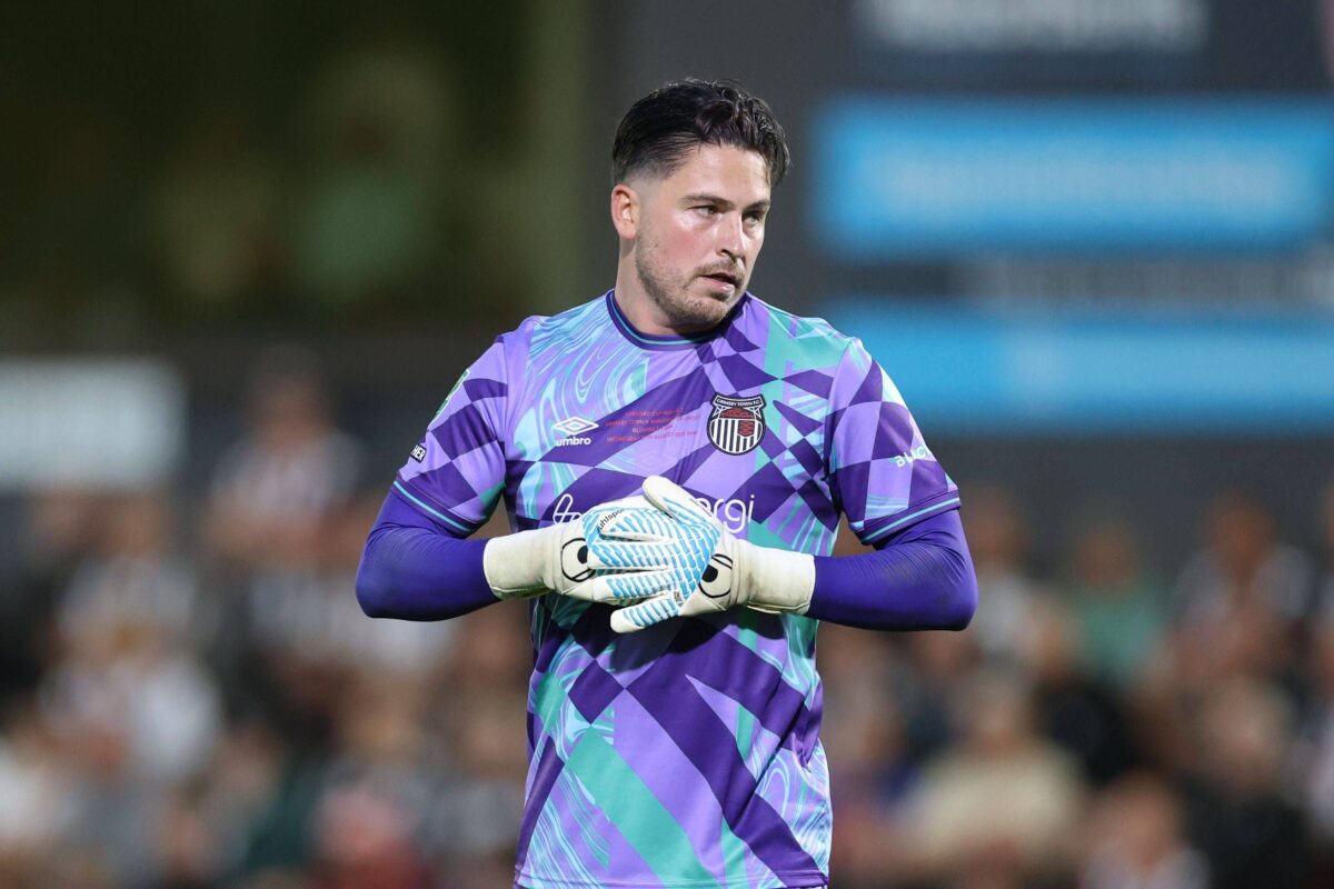 Ο ήρωας της Γκρίμσμπι στο κύπελλο κάνει αποκαλύψεις μετά την «έκπληξη» κόντρα στη Μάντσεστερ Γιουνάιτεντ: «Γι’ αυτό είμαι και λίγο έξαλλος»