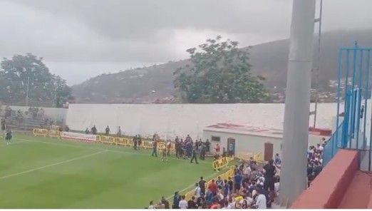 Άγριο ξύλο στο φιλικό Λας Πάλμας – Τενερίφη (vid)