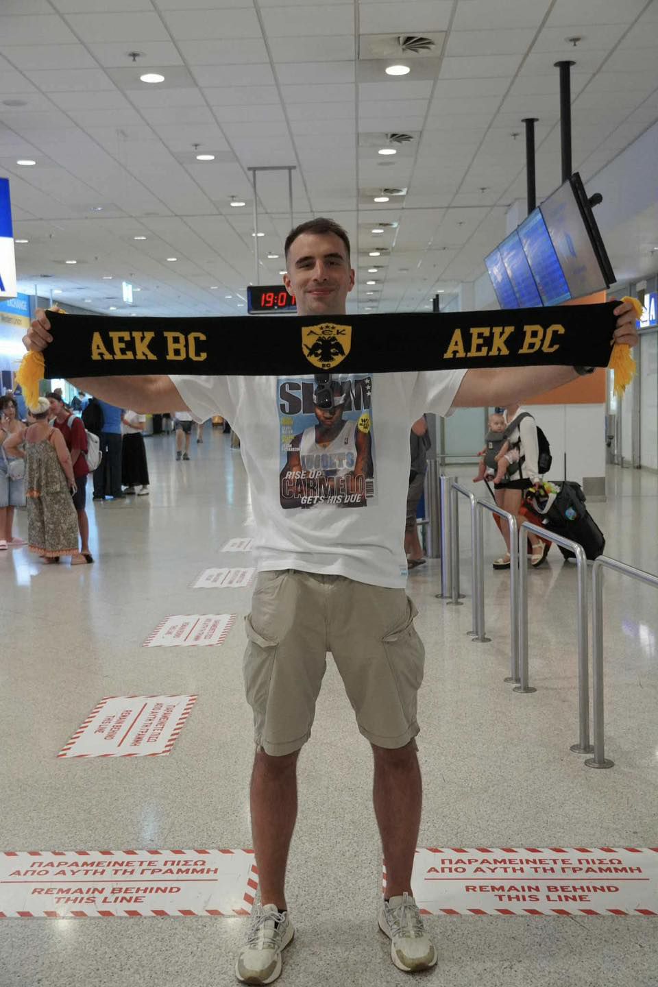 «Πάτησε» Ελλάδα ο Πετσάρσκι για την ΑΕΚ