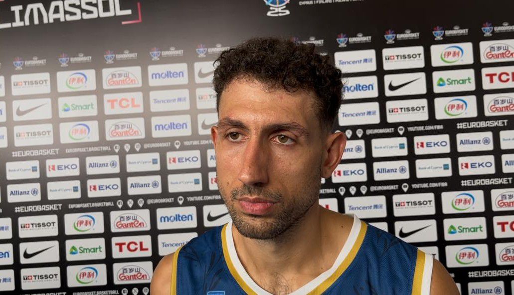 Σιμιτζής στο Sportal: «Ανυπομονούμε να ακούσουμε τον Εθνικό Ύμνο όλοι μαζί, θα είναι ιστορική στιγμή» (vid)