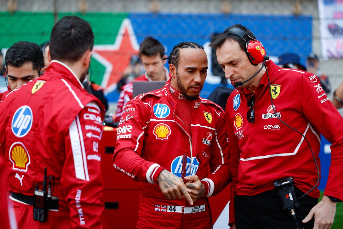 Ο Χάμιλτον ελέγχει το μέλλον του στη Ferrari