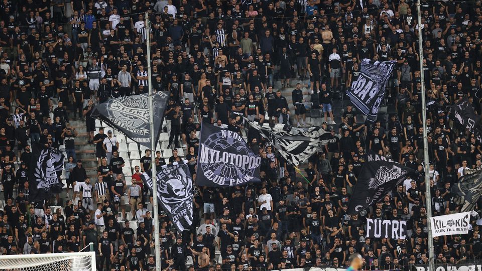 «Ντόπες» του κόσμου του ΠΑΟΚ στην προπόνηση ενόψει της ρεβάνς με τη Ριέκα