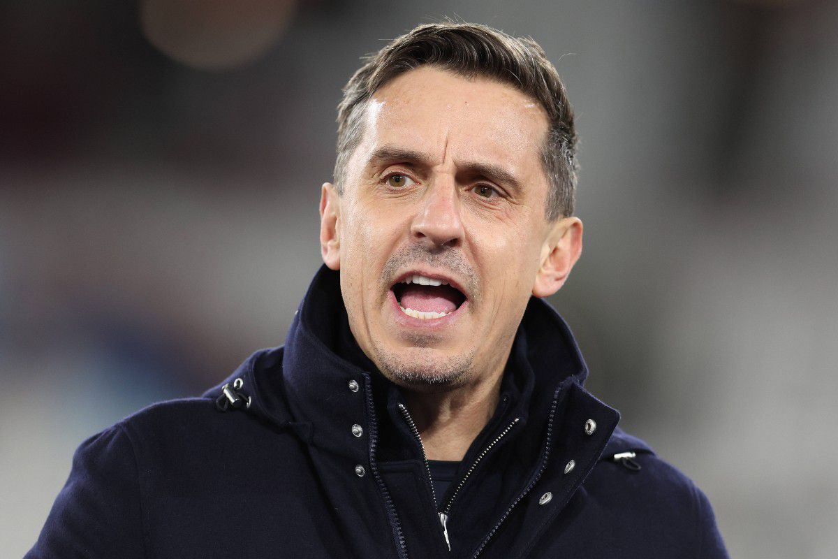 Νέβιλ: «Στη Μάντσεστερ Γιουνάιτεντ δεν μπορούν να αγνοήσουν το προφανές πρόβλημα που έχουν»