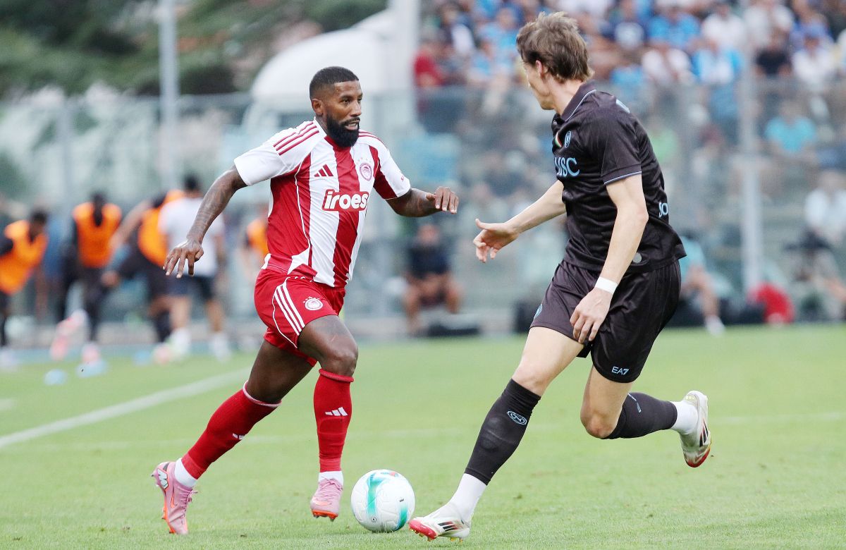 Νάπολι – Ολυμπιακός 2-1: Πρώτη ερυθρόλευκη ήττα, γλυκιά γεύση στο τέλος με Τσικίνιο