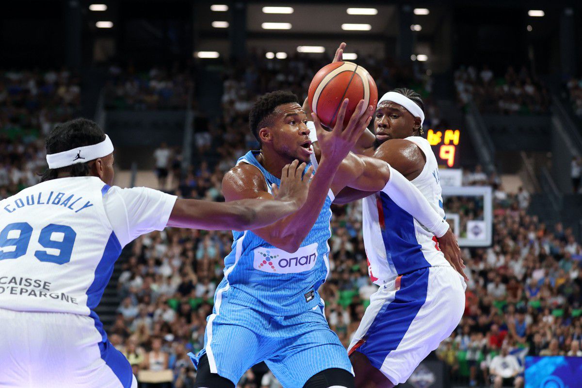 LIVE: ΕΛΛΑΔΑ – ΓΑΛΛΙΑ