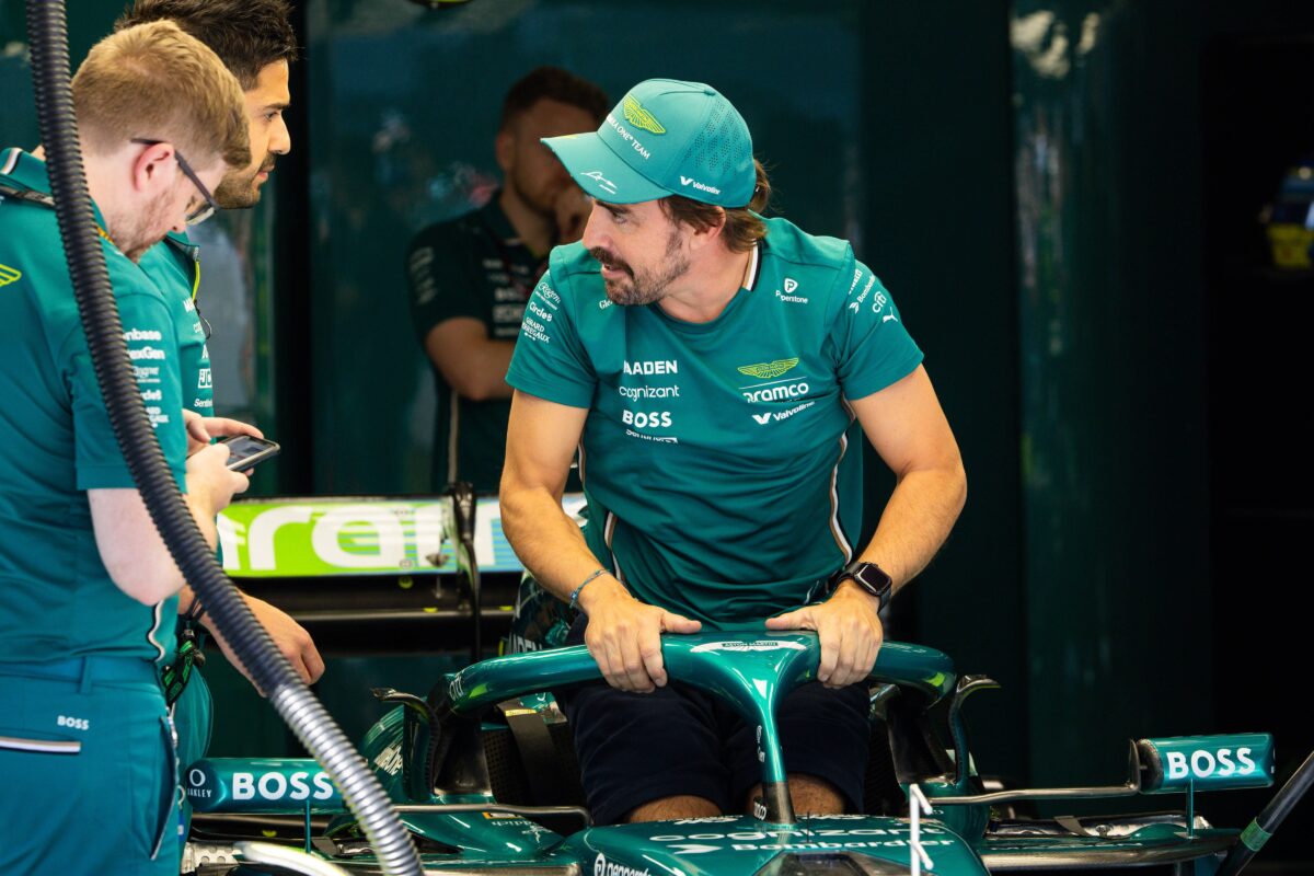 Ο Αλόνσο επιστρέφει για το FP2 στο Χανγκαρόρινγκ