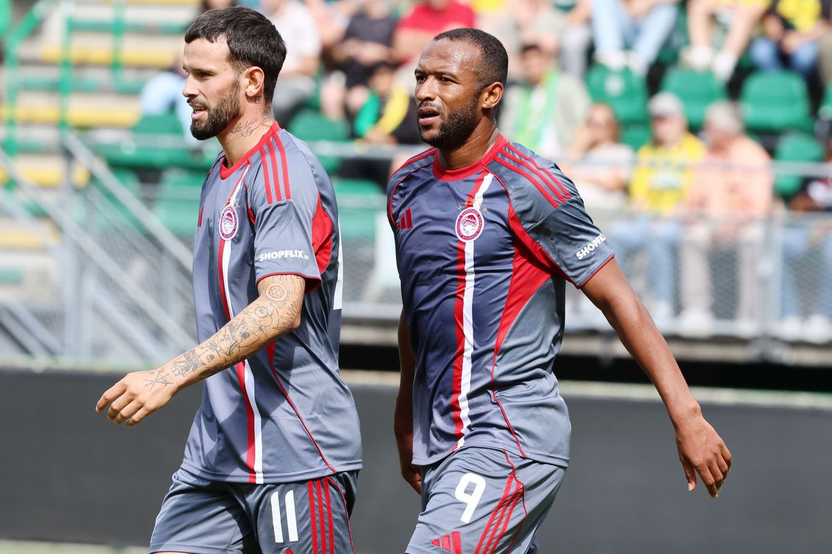 Ντεν Χάαγκ – Ολυμπιακός 2-3: Με χατ τρικ του Ελ Κααμπί και κεφάτο Καμπελά, ντεμπούτο για Στρεφέτσα