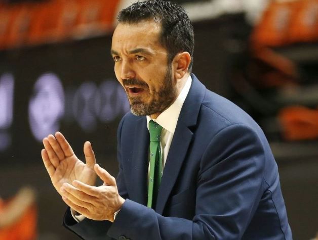 Βόβορας: «Όταν βλέπουμε παίκτες όπως ο Σλούκας που πέρασε πολλά την περασμένη σεζόν και βρίσκεται στην Εθνική ομάδα, σίγουρα…»