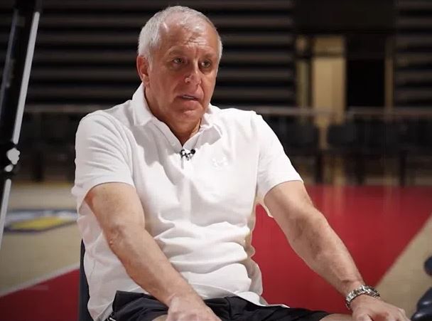 Ομπράντοβιτς στο Sportal για την Σερβία, ενόψει Eurobasket 2025: «Αυτή είναι η κατάλληλη στιγμή, απλώς πρέπει…»