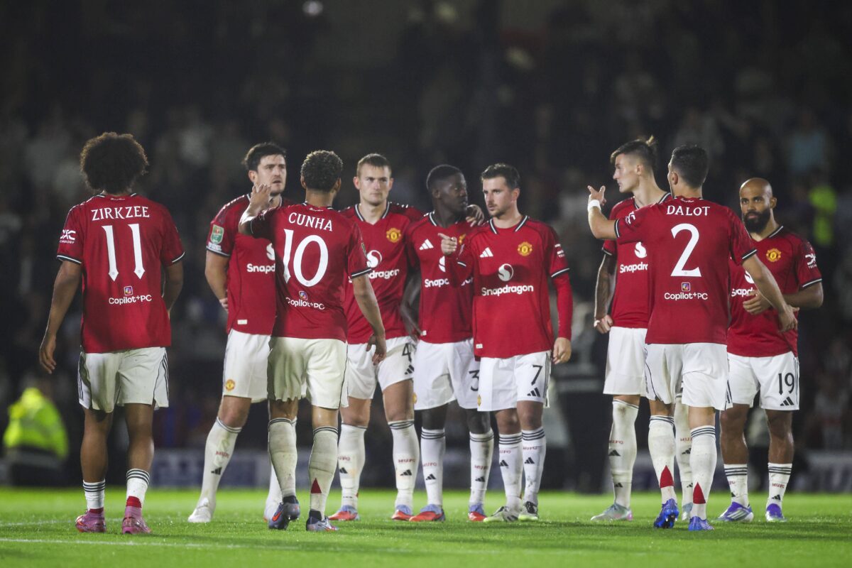 «Ταπείνωση», «γελοιοποίηση» και «ντροπή»: Σκληρή κριτική στη Μάντσεστερ Γιουνάιτεντ μετά τον αποκλεισμό