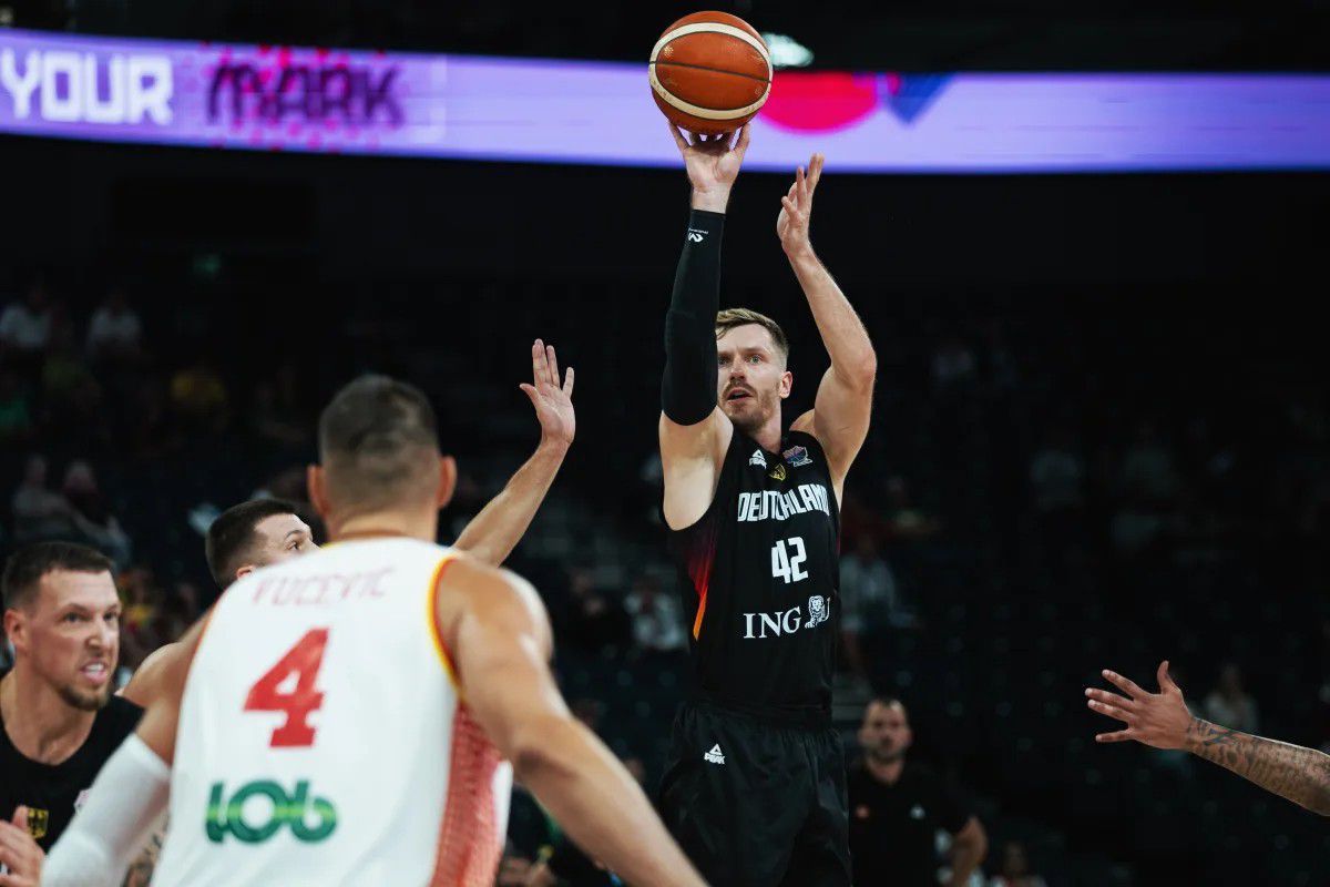 «Πάρτι» με κατοστάρα κόντρα στο Μαυροβούνιο για τη Γερμανία