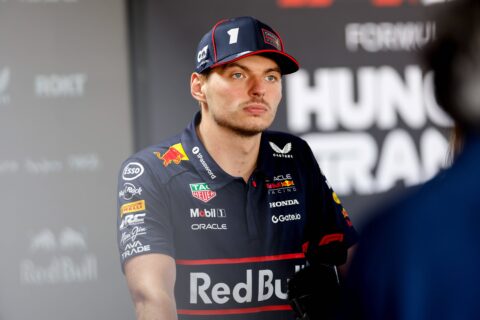 Φερστάπεν: «Τέλος στις φήμες, μένω στη Red Bull και το 2026»