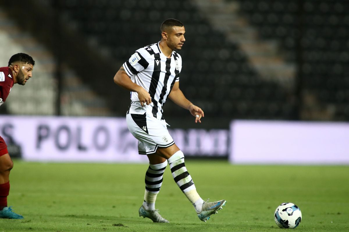 Γιώργος Γιακουμάκης