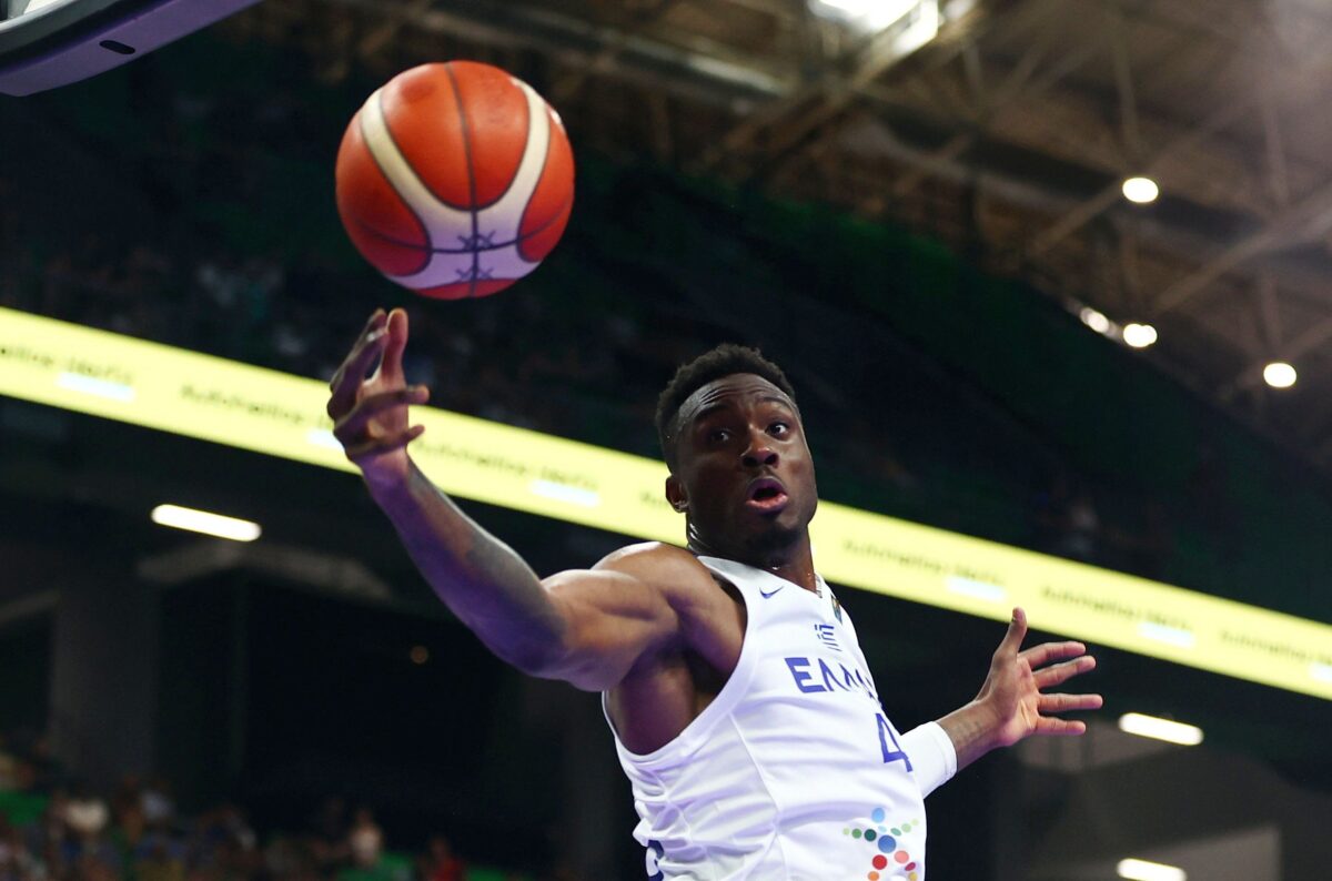 LIVE: ΕΛΛΑΔΑ – ΣΕΡΒΙΑ