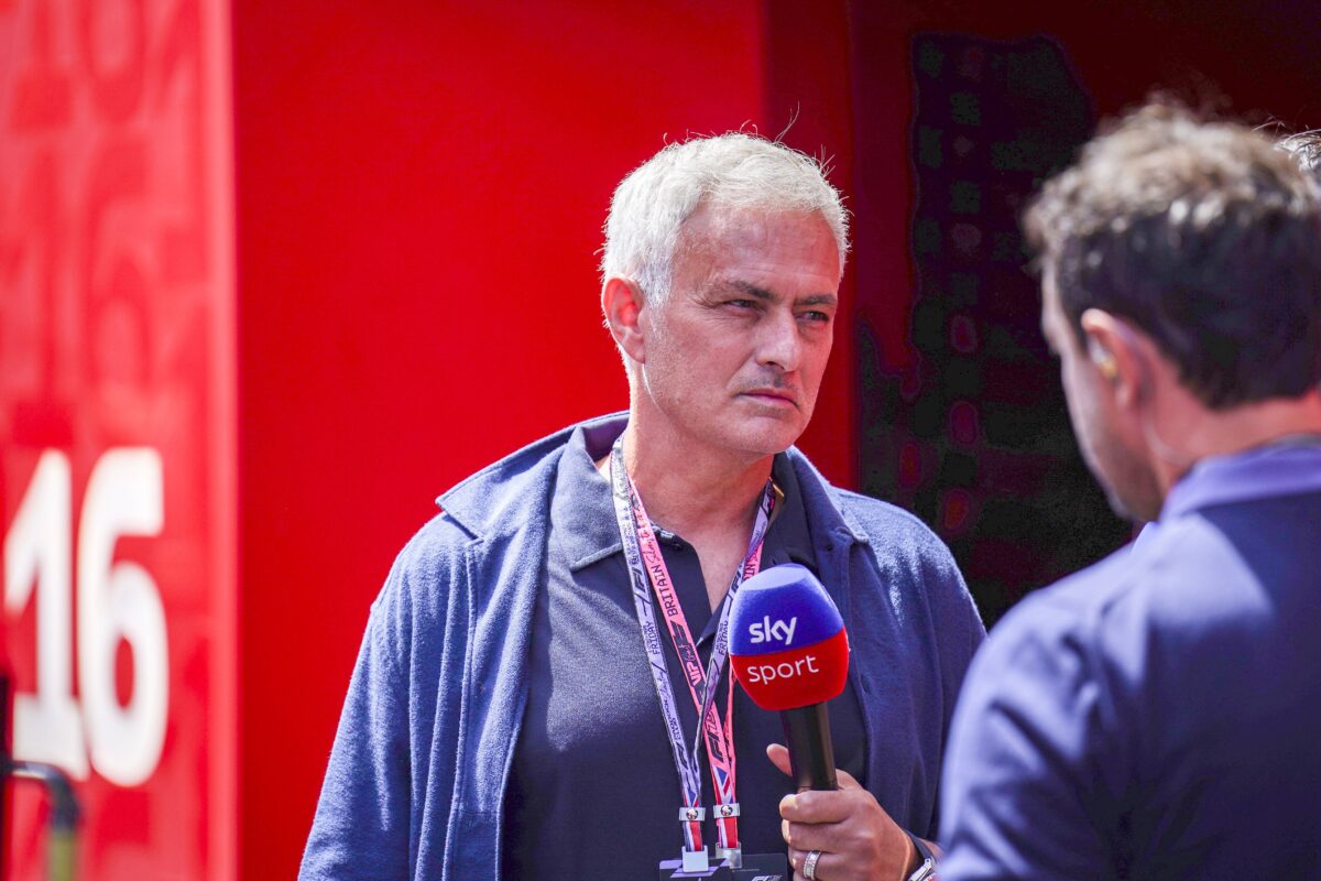 Μουρίνιο: «Η Ferrari είναι η Ρεάλ Μαδρίτης της Formula 1»