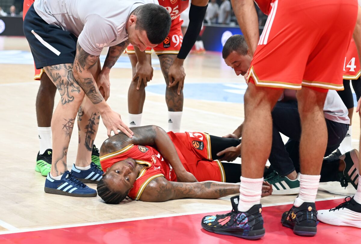 Σοκ στον Ερυθρό Αστέρα: Ρήξη χιαστού ο Αϊζάια Κάνααν