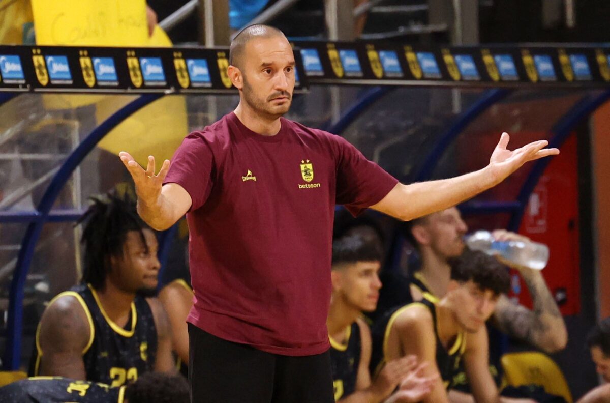 Κάραϊτσιτς: «Nα αιμορραγούμε και να παλεύουμε για τον Άρη και το κόσμο μας»