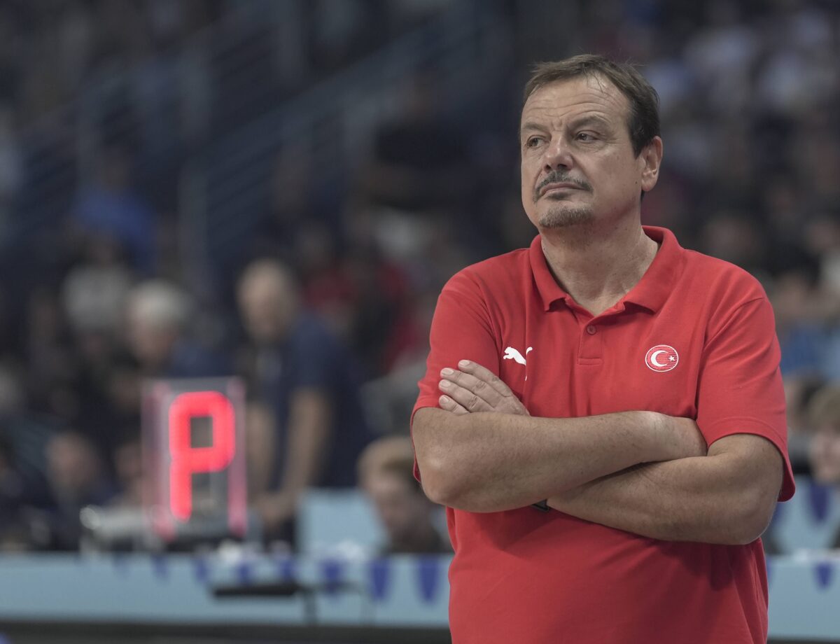 Ξέσπασμα Αταμάν: «Ασέβεια της FIBA να παίξουμε στις 12:00, είναι γελοίο»