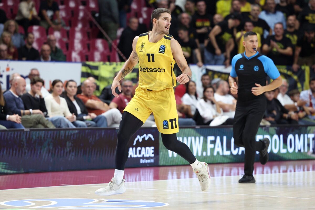 «Αυτοκρατορικό» ξεκίνημα στην Βενετία για τον Άρη