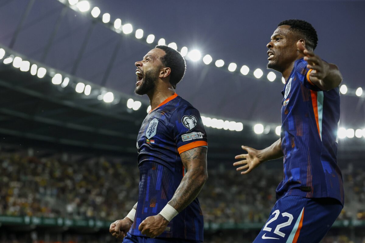 Η Ολλανδία με ιστορικό Ντεπάι «λύγισε» τη Λιθουανία, πεντάρα και κορυφή για τη Βόρεια Μακεδονία