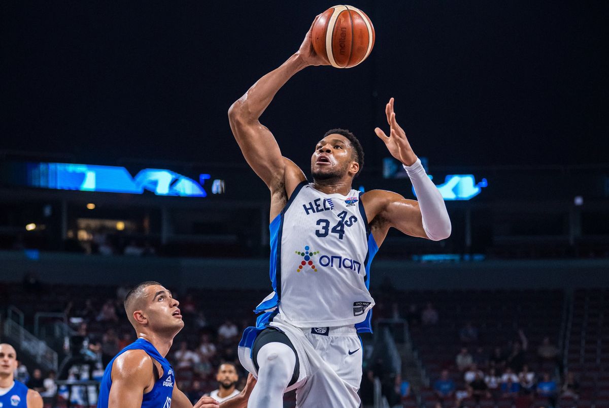 Ο Γιάννης έκανε τους Ισραηλινούς να… κουτουλάνε με ασύλληπτη ντρίμπλα! (vid)