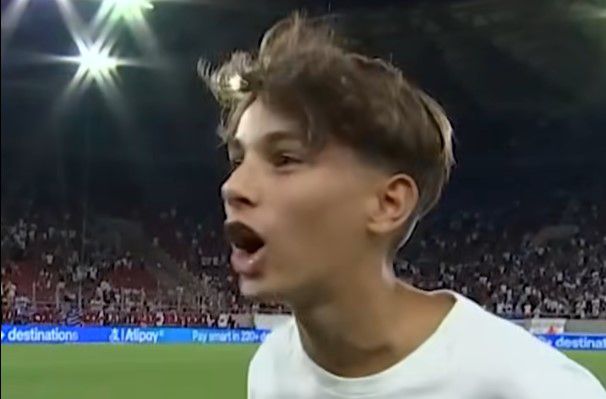 Το βίντεο με το δώρο που έκανε ο Καρέτσας σε έναν πιτσιρικά