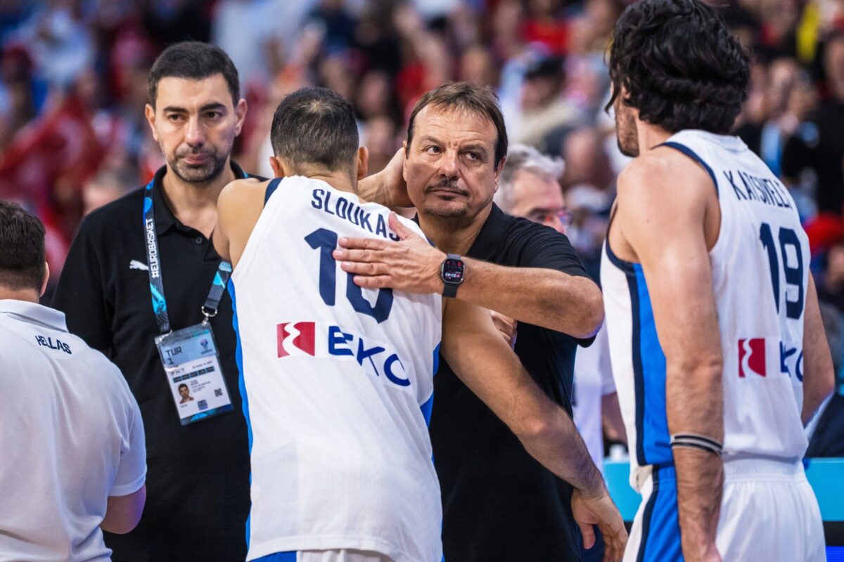 Ο Αταμάν συνεχάρη τον Σλούκα για την προσπάθεια της Ελλάδας