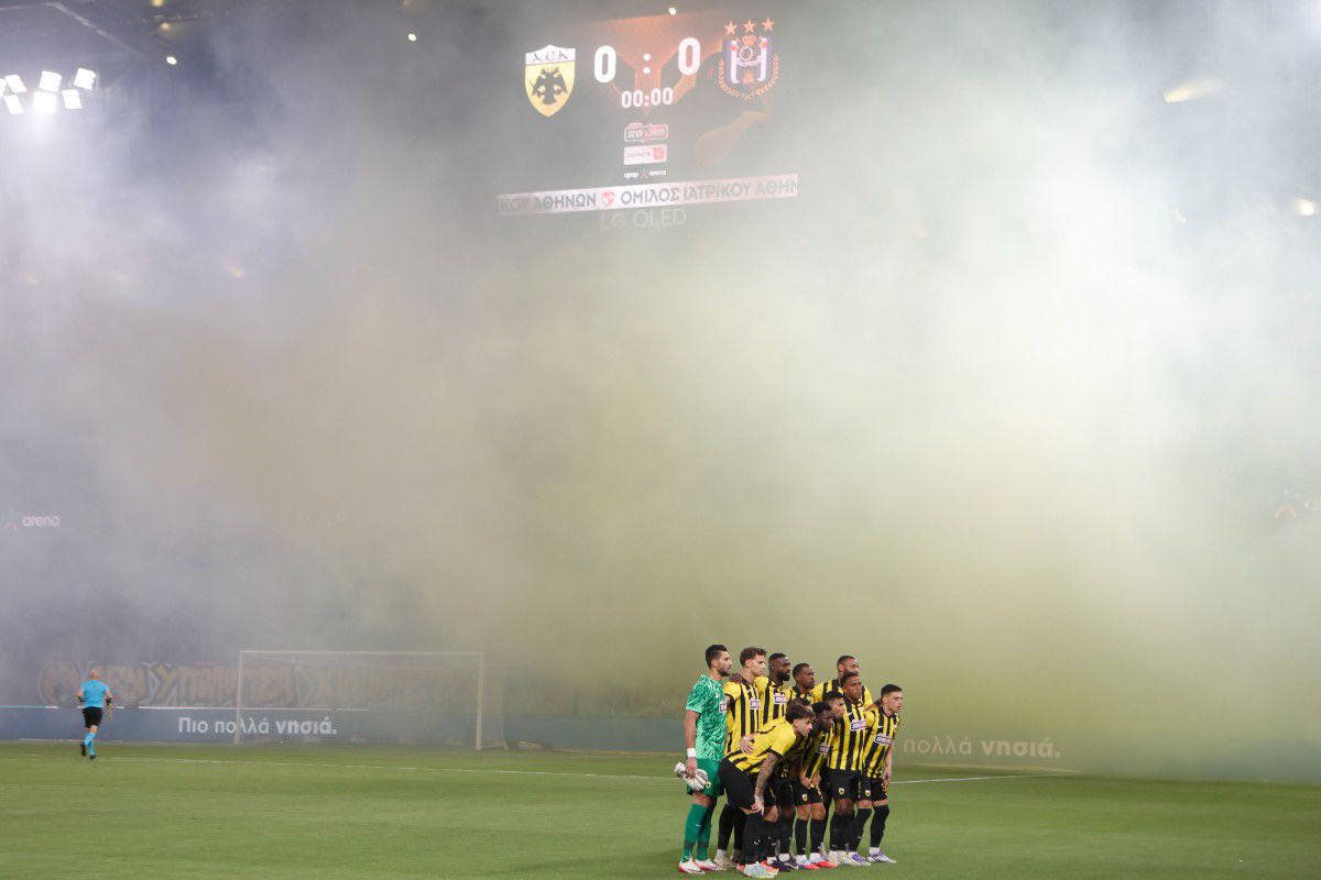 Η UEFA τιμώρησε την ΑΕΚ με κλειστό πέταλο