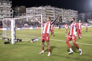 Σκέψεις να πάει ο Πανσερραϊκός για επιστροφή-έκπληξη