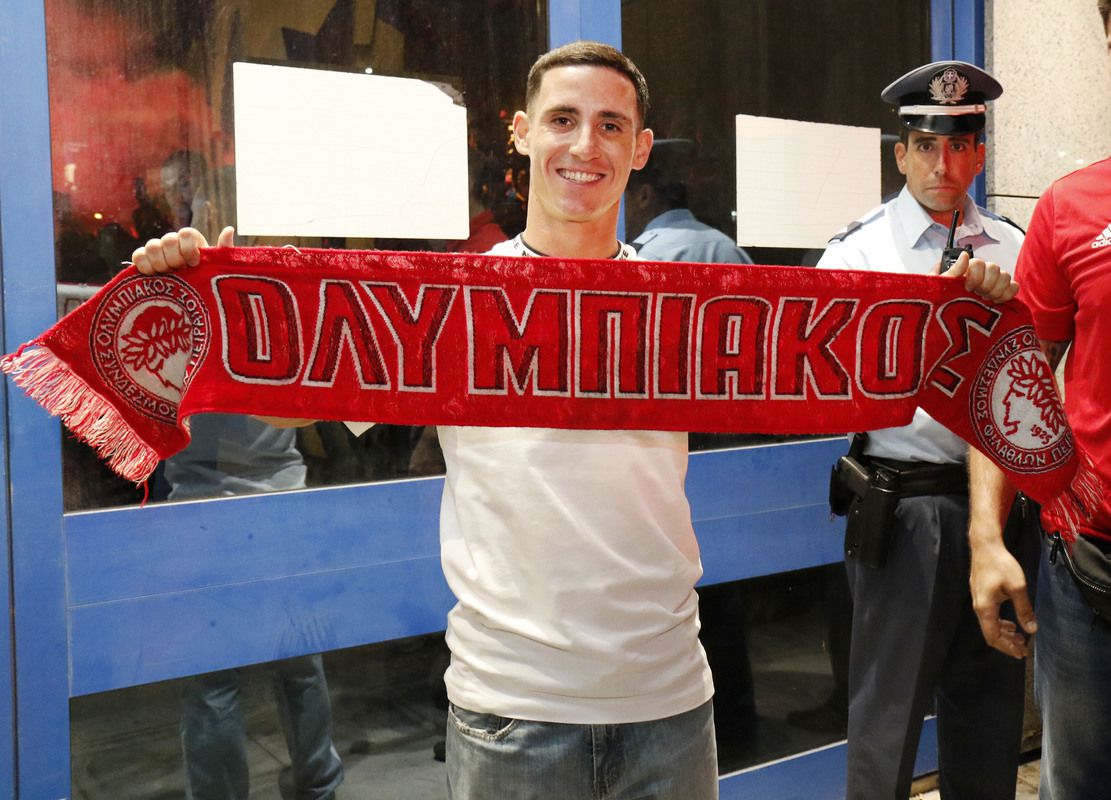 Ποντένσε: «Τρέμω από χαρά – Μακάρι να υπέγραφα για δέκα χρόνια»