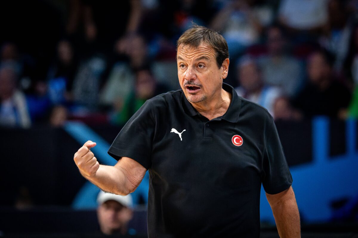Αταμάν: «Είμαι ο καλύτερος προπονητής τα τελευταία χρόνια – Απολύθηκε αυτός που έκανε το επίμαχο post»
