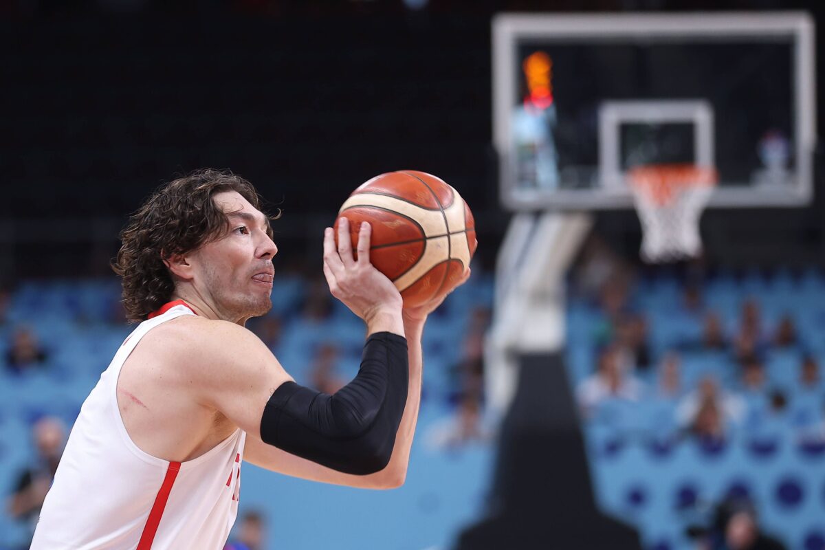 Όσμαν: «Υπέροχο να βρούμε απέναντί μας την Ελλάδα»