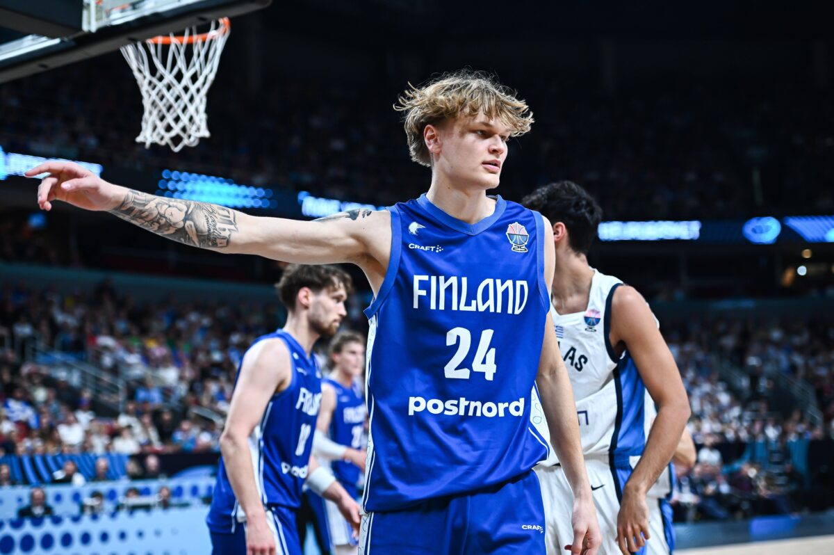 Παρατείνεται η αναμονή για το ντεμπούτο του Μούρινεν με την Παρτίζαν