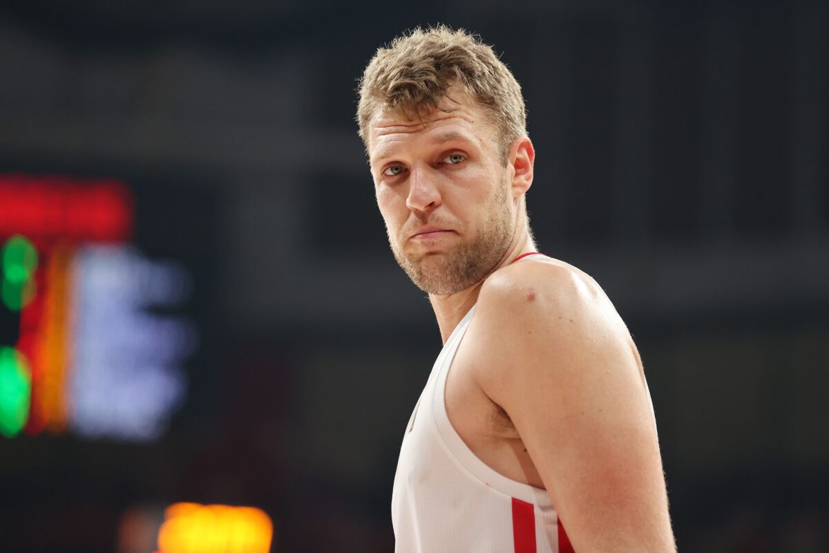 Βεζένκοφ, ο απόλυτος πρωταγωνιστής στο ντέρμπι «αιωνίων» (vid)